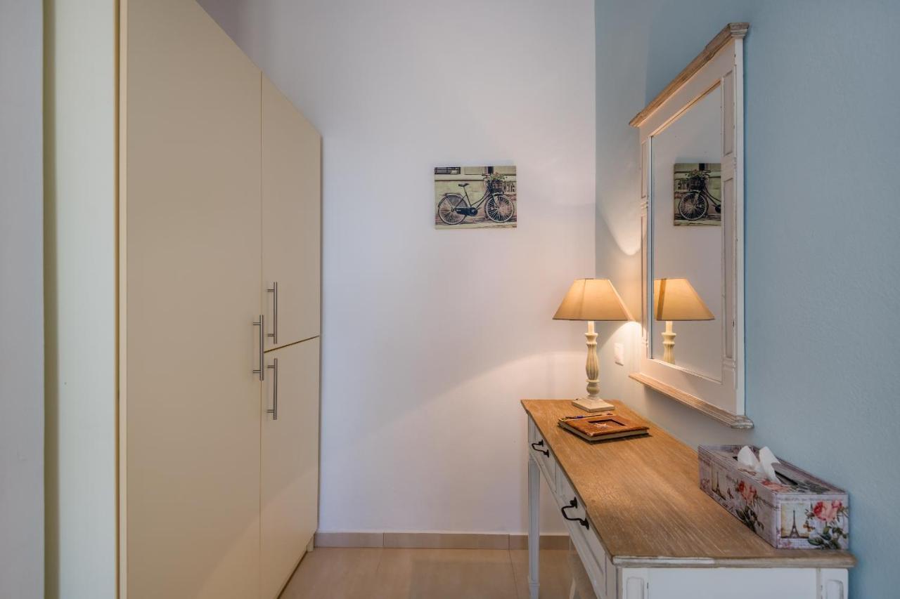 Niriides Luxury Studios Astypálaia 外观 照片