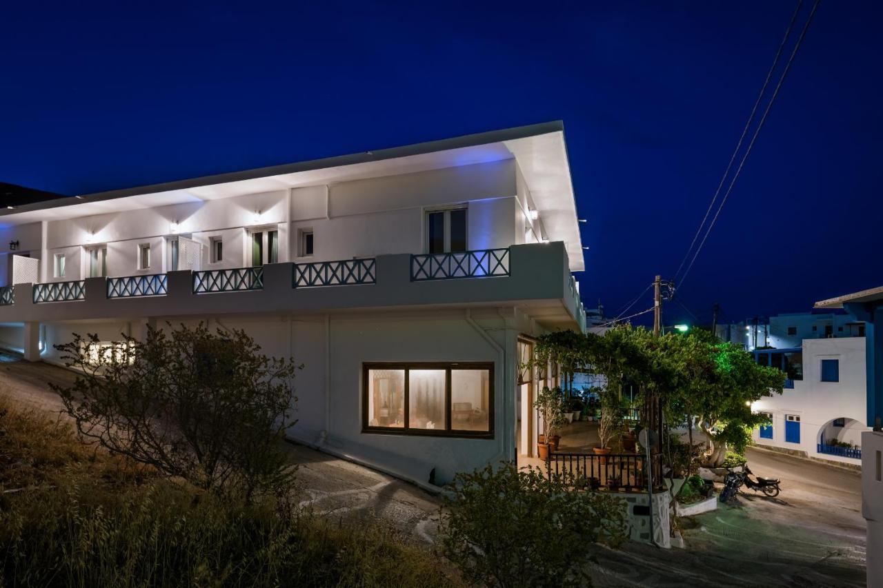 Niriides Luxury Studios Astypálaia 外观 照片