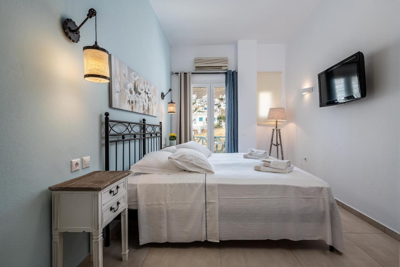 Niriides Luxury Studios Astypálaia 外观 照片