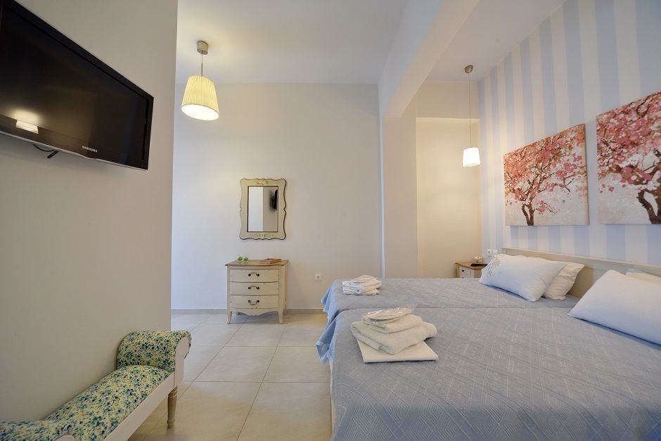 Niriides Luxury Studios Astypálaia 外观 照片
